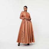 بدلة نسائية بقصة فستان من الشانتون الإيطالي - tahaniboutique