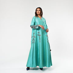 دراعه مشغولة يدوياً مع كسرات مخفيه بطريقه كلاسيكيه - tahaniboutique