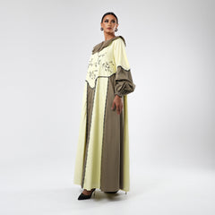 دراعه قطن مشغولة يدوياً بالريسم والخرز - tahaniboutique