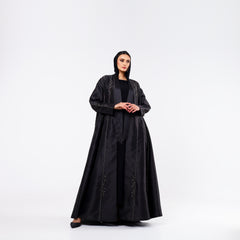 A very luxurious abaya made for your beautiful occasion