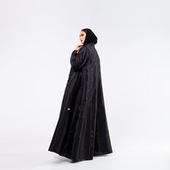 A very luxurious abaya made for your beautiful occasion