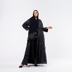 A very luxurious abaya made for your beautiful occasion