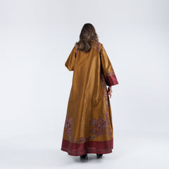 A very elegant and distinctive dress with luxurious hand embroidery