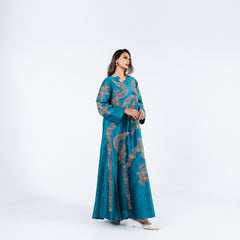 A very elegant and luxurious armband, distinguished by its hand embroidery.