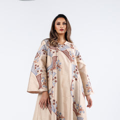 Luxurious and distinctive armour with hand embroidery