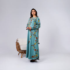 Very elegant armband, distinguished by its luxurious hand embroidery