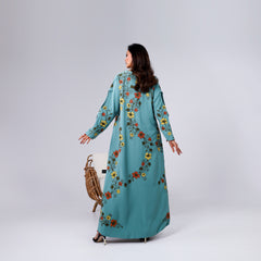 Very elegant armband, distinguished by its luxurious hand embroidery