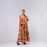 Very elegant and distinctive arm with hand embroidery