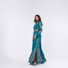 Elegant dress with luxurious hand embroidery