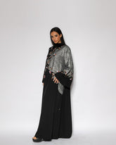 دراعة تربل كلوش - مزيج من المخمل والكريب وشال الصوف | تطريز وتشكيل يدوي - tahaniboutique