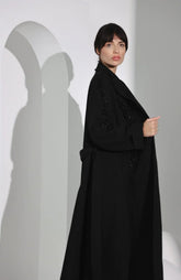 جاكيت صوف ناعم أسود اللون - tahaniboutique