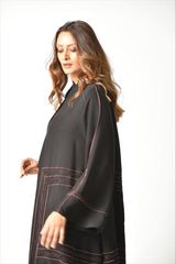 عباية سوداء مع بريم عنابي - tahaniboutique