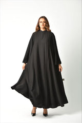 عباية رسمية مغلقة وعصرية من تهاني بوتيك - tahaniboutique