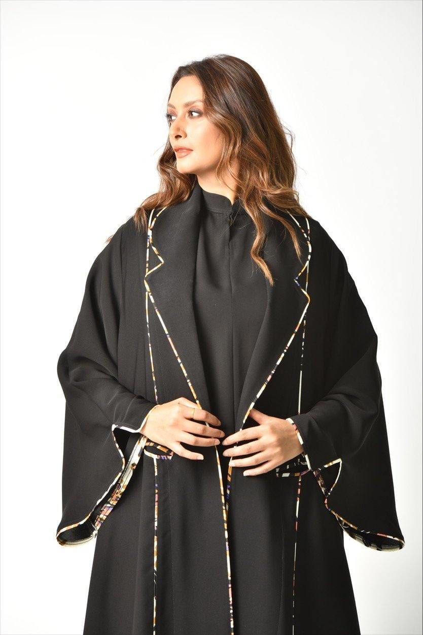 عباية بريم ملونة من تهاني بوتيك - tahaniboutique