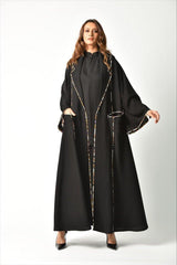 عباية بريم ملونة من تهاني بوتيك - tahaniboutique