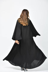 عباية دبل كلوش سادة بقصات طولية من تهاني بوتيك - tahaniboutique