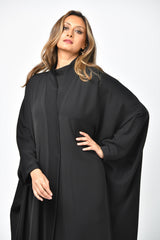 عباية سوداء سادة بقصة قطرية من تهاني بوتيك - tahaniboutique