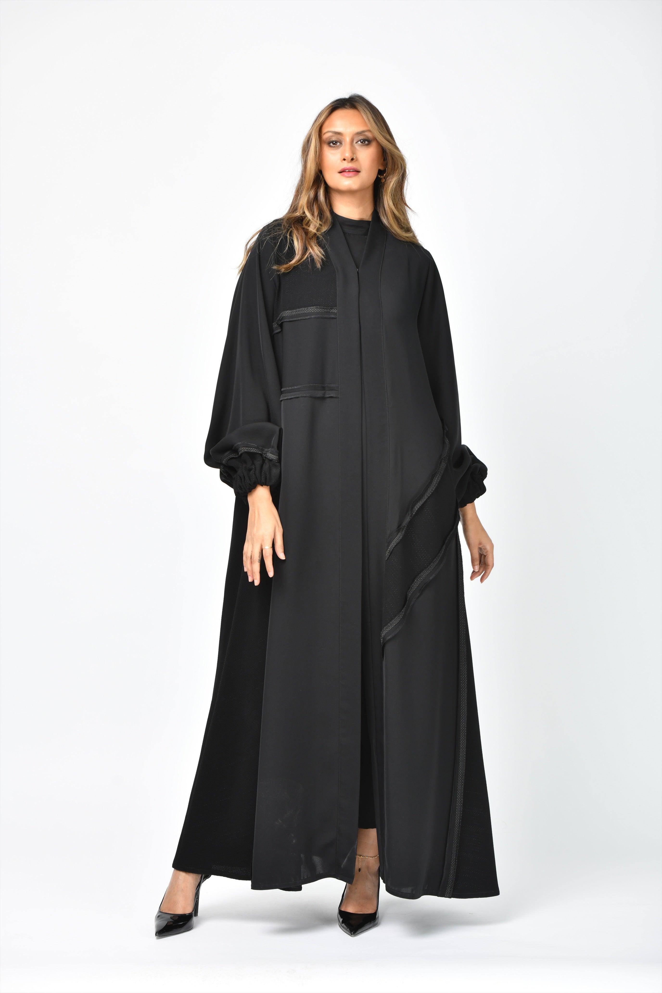 عباية تربل كلوش سادة من تهاني بوتيك - tahaniboutique