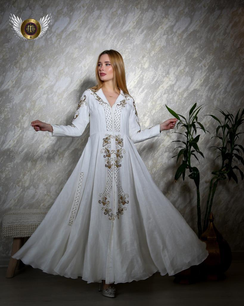 فستان سهرة فخم بقصة خصر - لينن سلك مبطن مزين باللؤلؤ - tahaniboutique