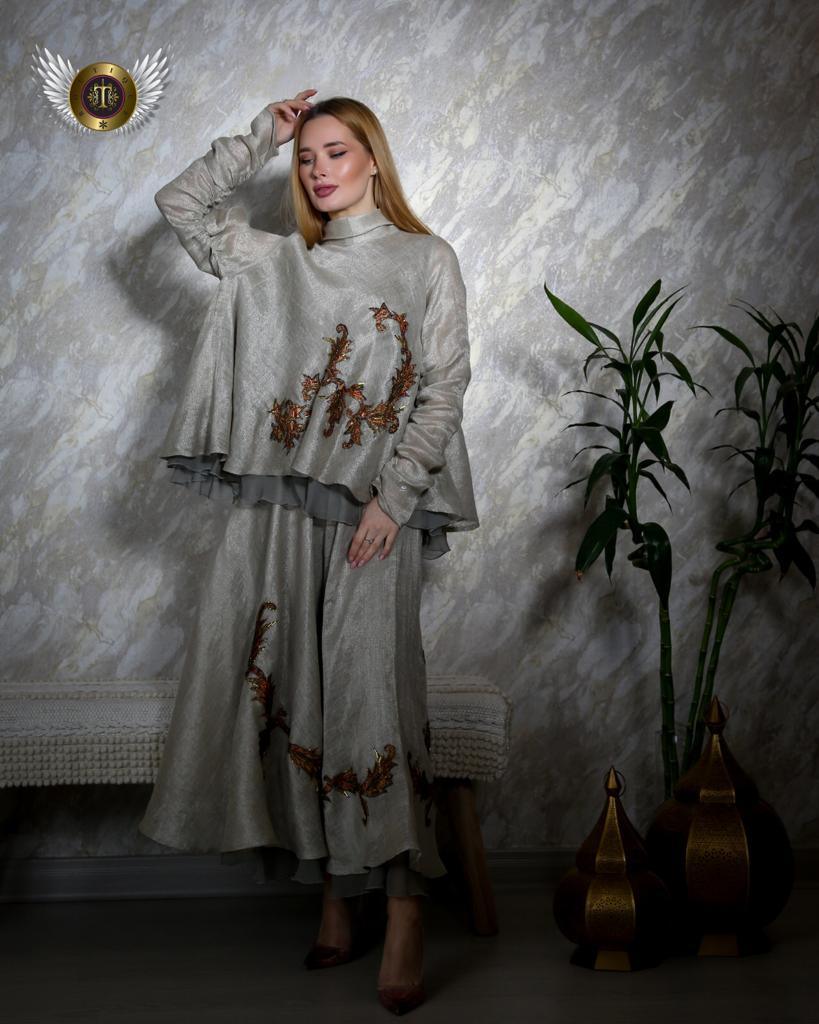 بدلة جاكيت وتنورة مع حزام - tahaniboutique