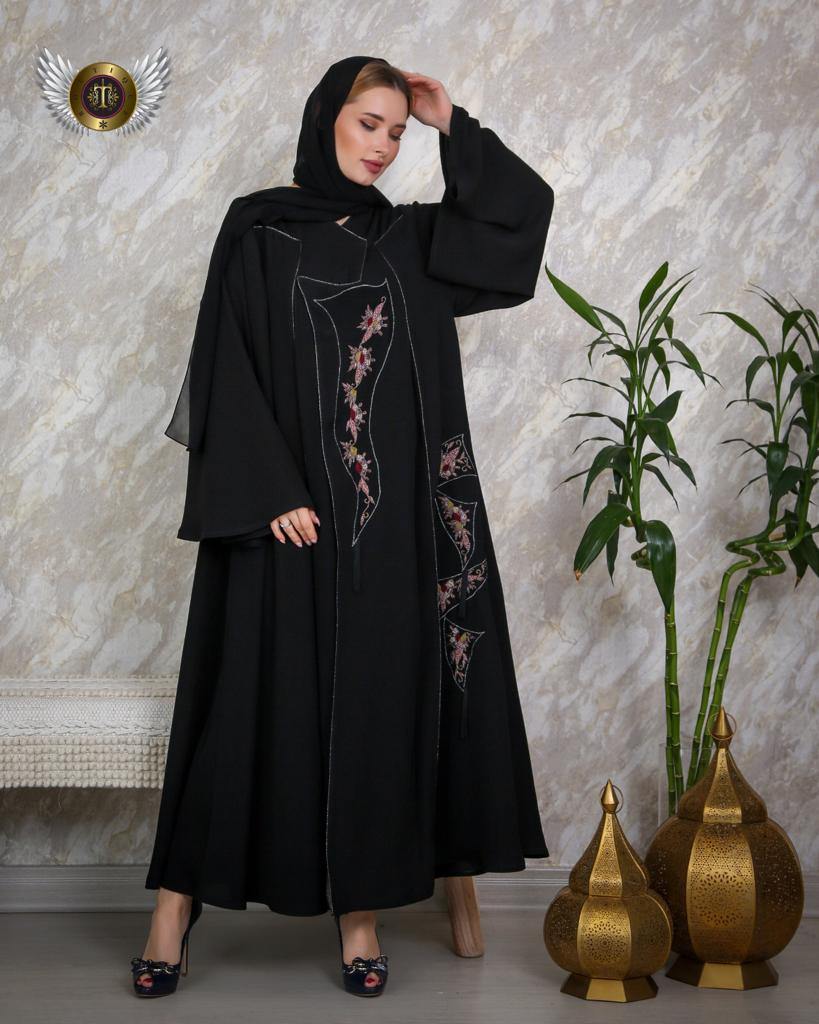 عباية مناسبات زخارف وردية - tahaniboutique
