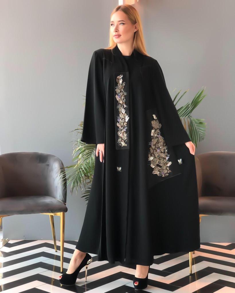 عباية مناسبات مشكوكة يدويا - tahaniboutique