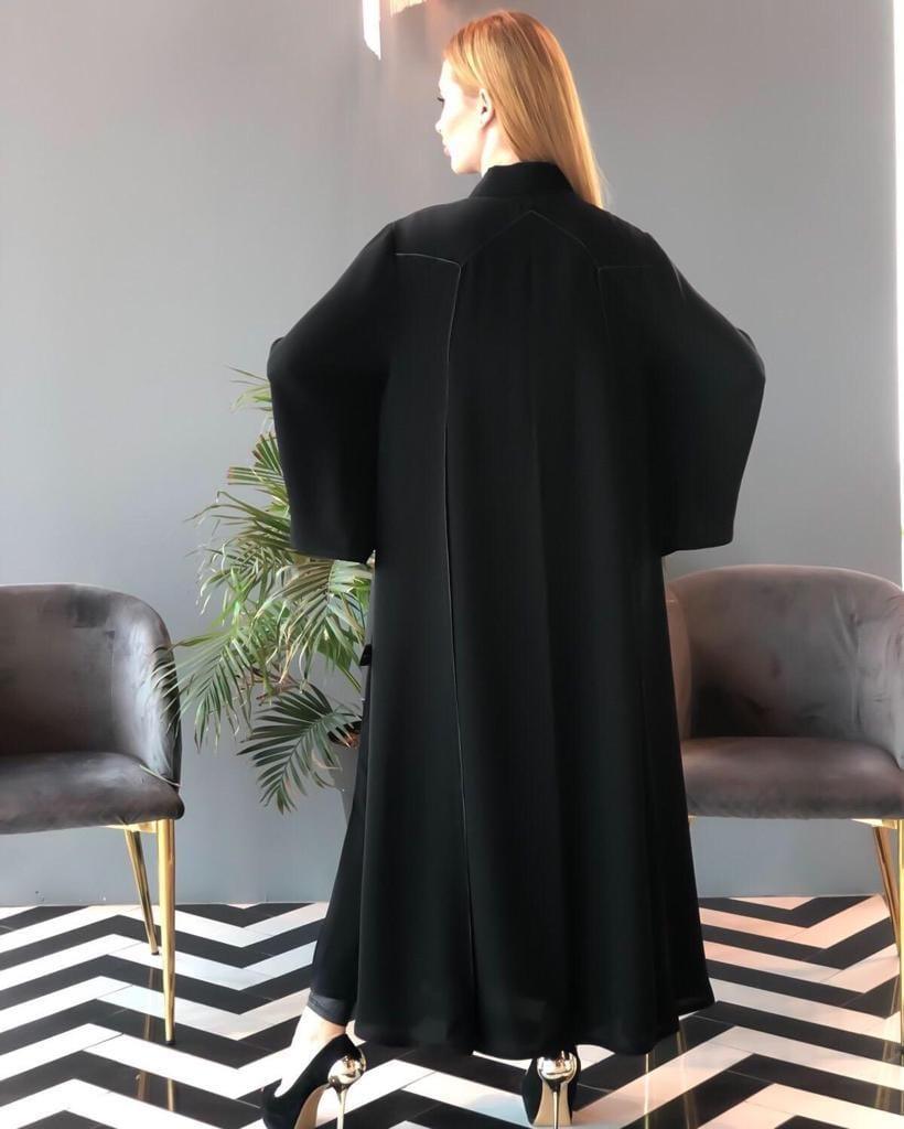 عباية مناسبات مشكوكة يدويا - tahaniboutique