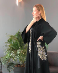 عباية مناسبات مشكوكة يدويا - tahaniboutique