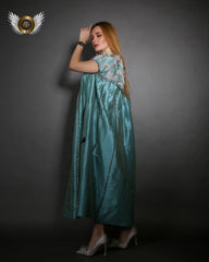 فستان فخم من شانتون - تصميم يدوي مع قصات مميزة - tahaniboutique