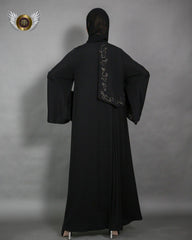 عباية سوداء بشك يدوي مميز - tahaniboutique