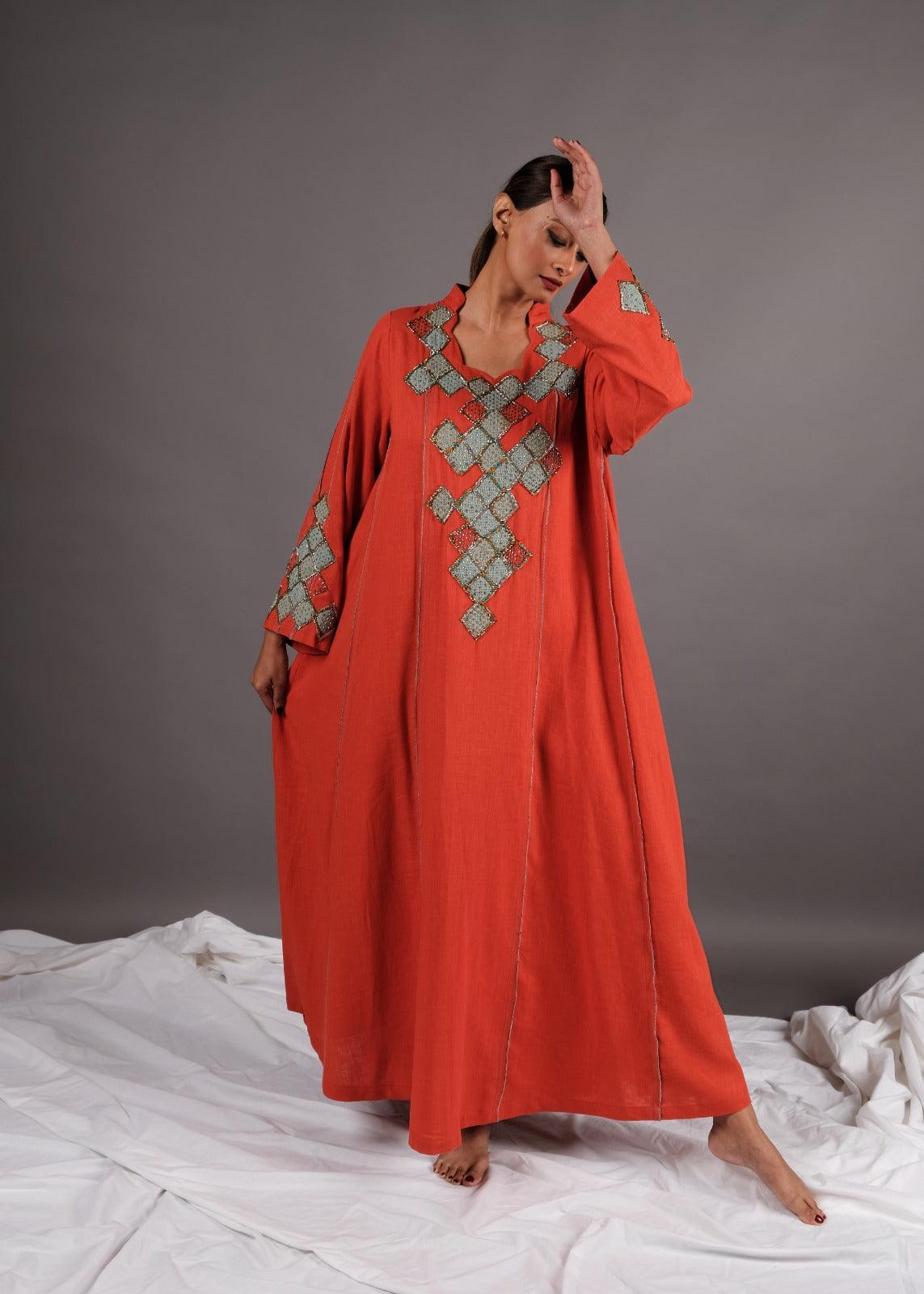 دراعة فخمة مشغولة يدويا - tahaniboutique