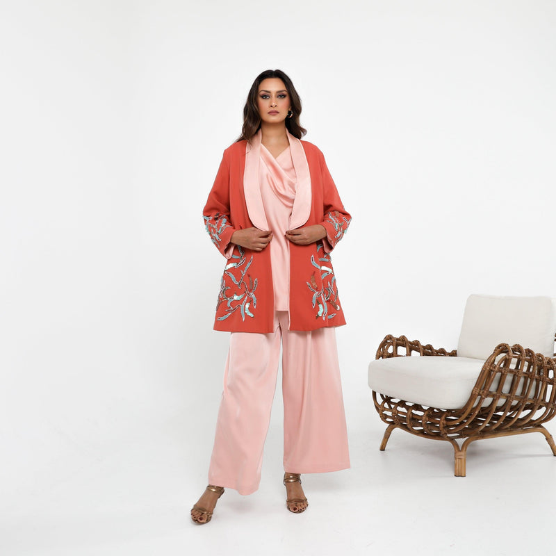 بدلة نسائية فخمة من ثلاث قطع - tahaniboutique