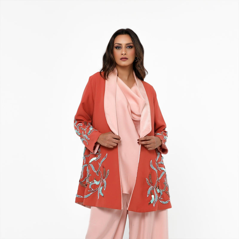 بدلة نسائية فخمة من ثلاث قطع - tahaniboutique