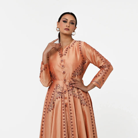 Women's dress-cut suit in Italian shantung
