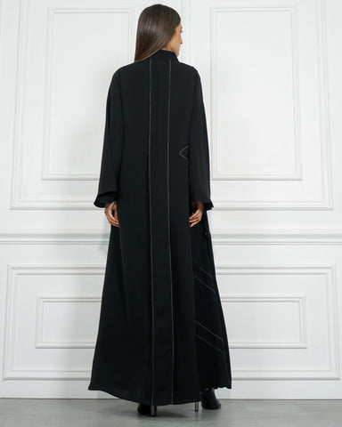 عباية رسمية سادة بقصات وبريم - tahaniboutique