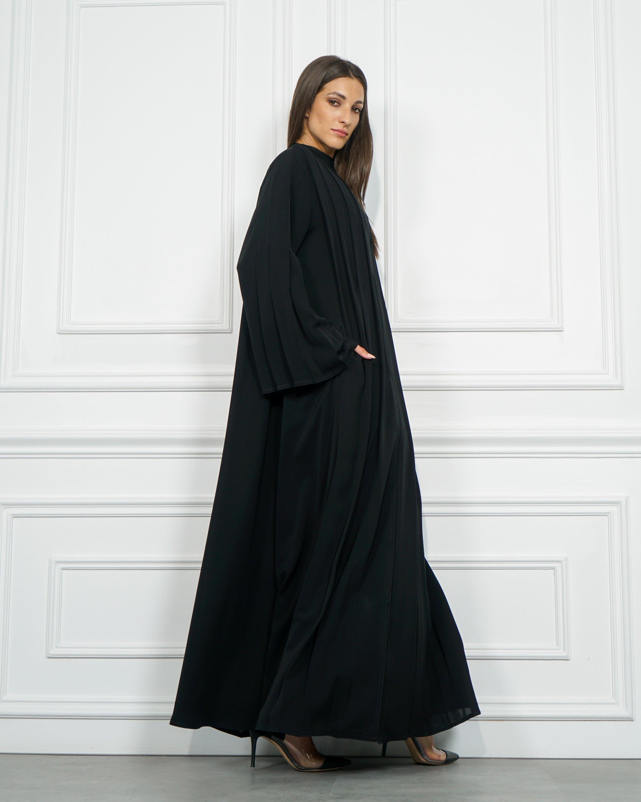 عباية سادة رسمية دبل كلوش من قماش خاص بشركة تهاني بوتيك شبيه بندى - tahaniboutique