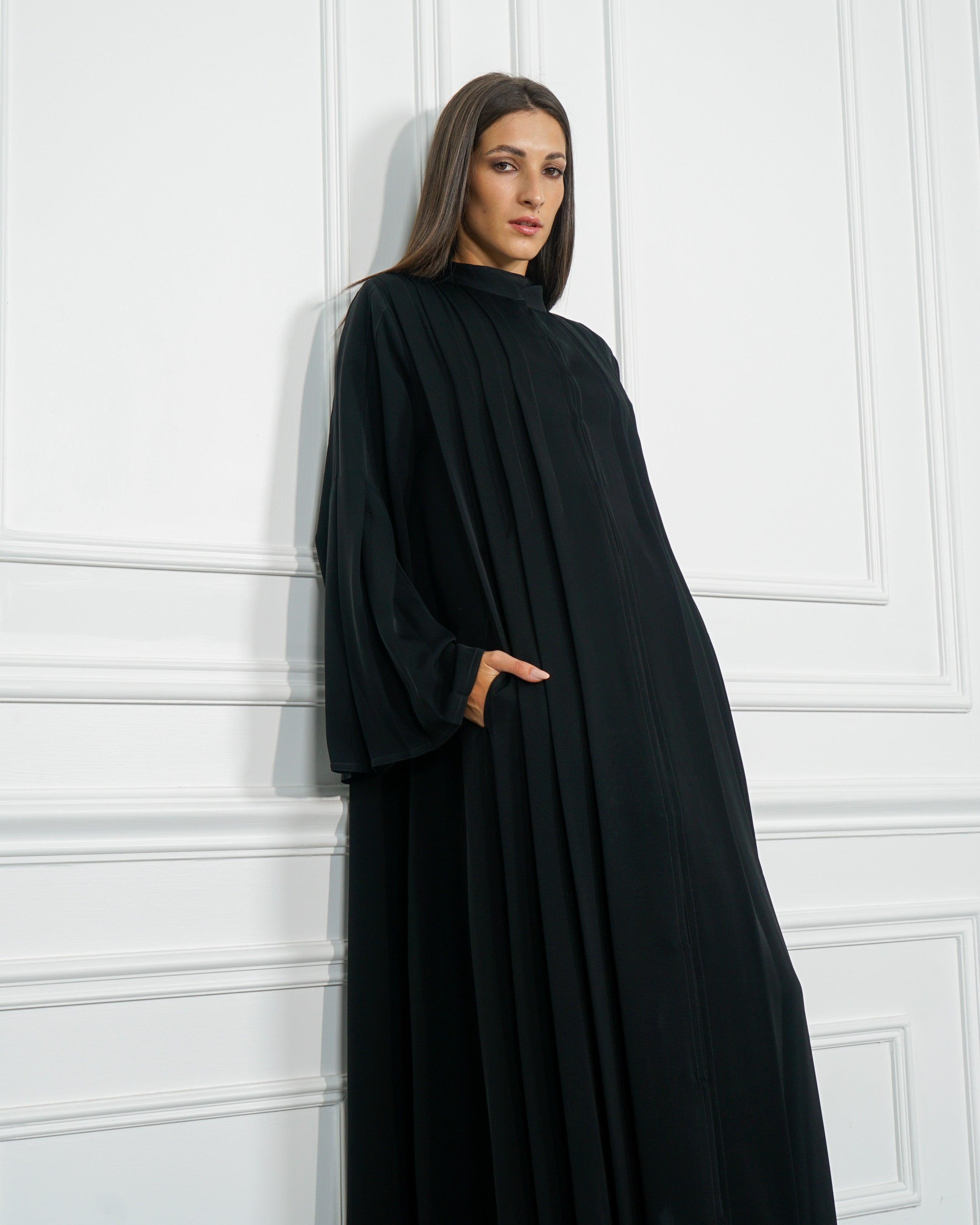 عباية سادة رسمية دبل كلوش من قماش خاص بشركة تهاني بوتيك شبيه بندى - tahaniboutique
