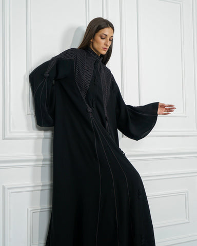 عباية رسمية عملية بدبل بريم وتصميم دبل كلوش - قماش كريب خاص بشركة تهاني بوتيك - tahaniboutique