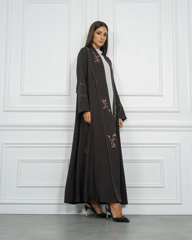 عباية ملونة دبل كلوش - قماش كريب خاص بشركة تهاني بوتيك - tahaniboutique