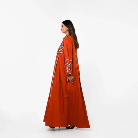 Luxurious robe with hand embroidery in prisma 