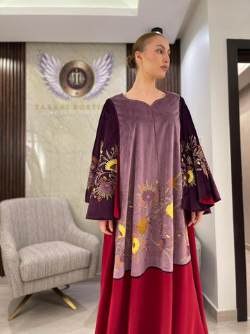 Ready-made - Practical gown made of Japanese velvet and Italian crepe, hand-embroidered