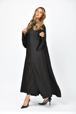 Plain triple-cloche abaya with cuts and pleats from Tahani Boutique
