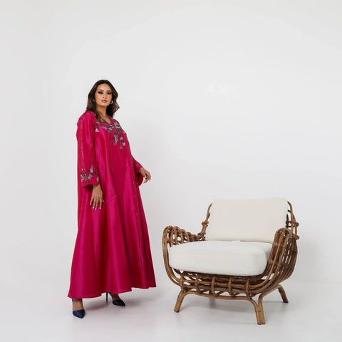 Luxurious Kuwaiti Daraa - handcrafted with rhinestones, beads and sequins | Italian Shanton 