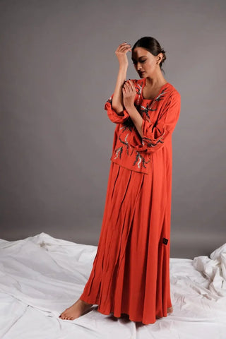A luxurious, colorful Daraa made of light and cool linen cotton 