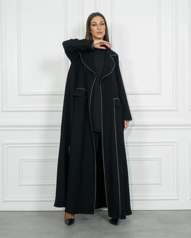 Practical formal abaya made of Cuban fabric - exclusive to Tahani Boutique
