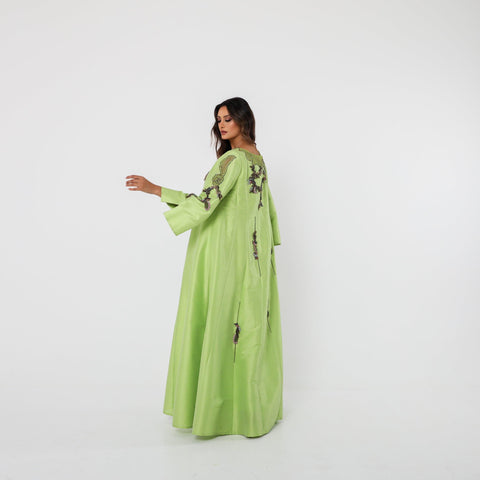 دراعة كويتية فخمة - مشغولة يدوياً بالريسم والخرز والكريستال الإيطالي | شانتون إيطالي - tahaniboutique