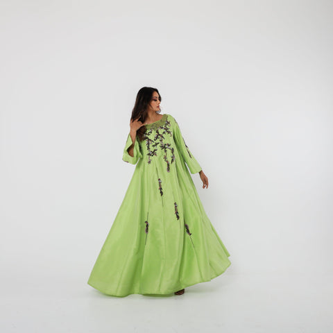 دراعة كويتية فخمة - مشغولة يدوياً بالريسم والخرز والكريستال الإيطالي | شانتون إيطالي - tahaniboutique