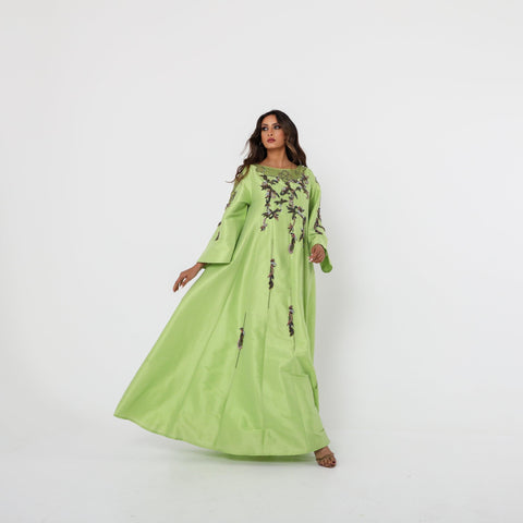 دراعة كويتية فخمة - مشغولة يدوياً بالريسم والخرز والكريستال الإيطالي | شانتون إيطالي - tahaniboutique