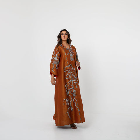 دراعة كويتية فاخرة - مصنوعة يدوياً بكريستال وخرز إيطالي | قماش شانتون إيطالي أنيق - tahaniboutique