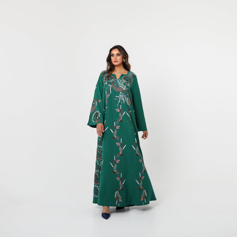 دراعة كويتية فخمة بتطريز يدوي على كريب إيطالي - أناقة باللون الأخضر - tahaniboutique
